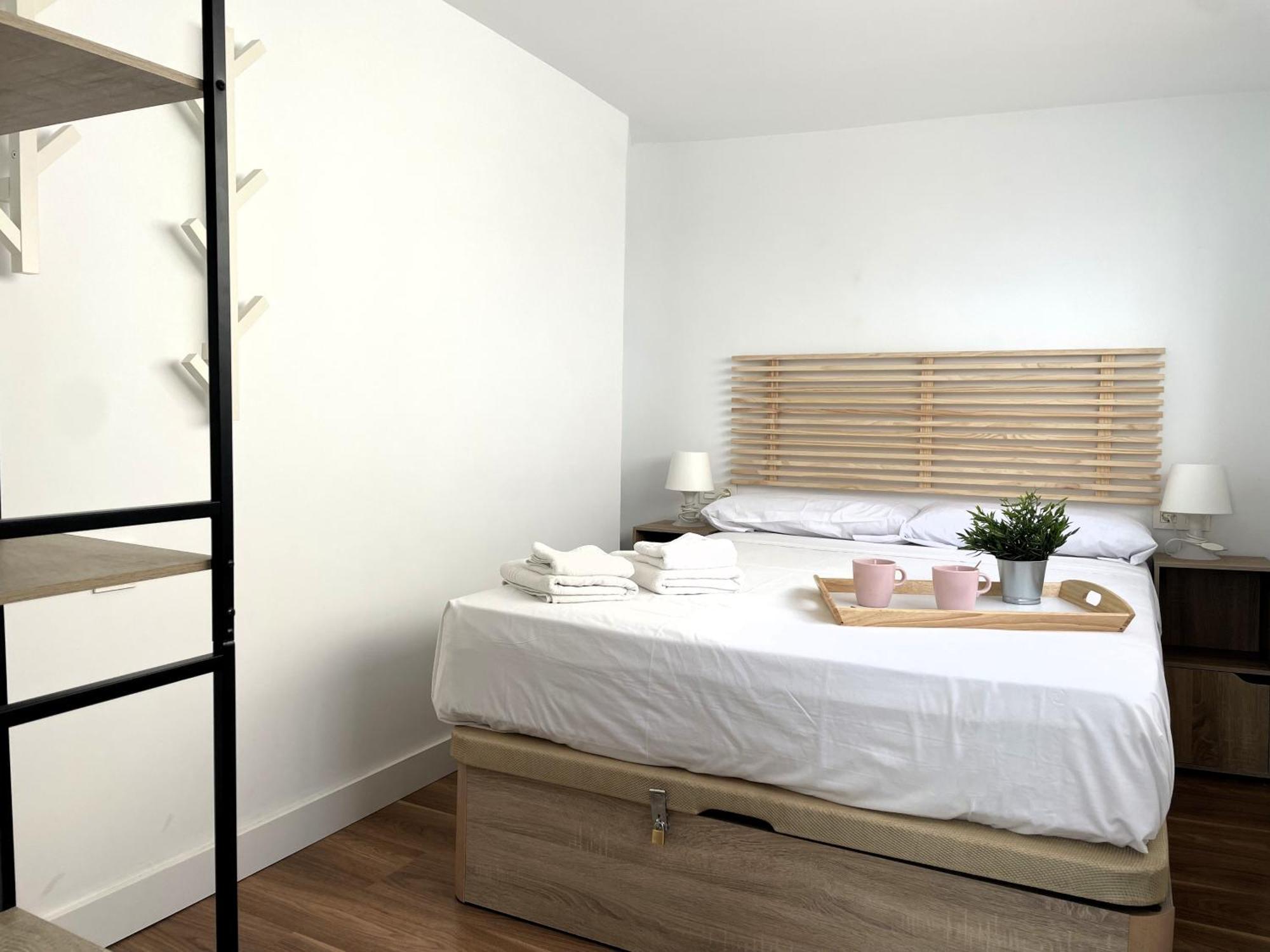 Apartamento Calma Carihuela Beach - 10 Metros De La Playa توريمولينوس المظهر الخارجي الصورة