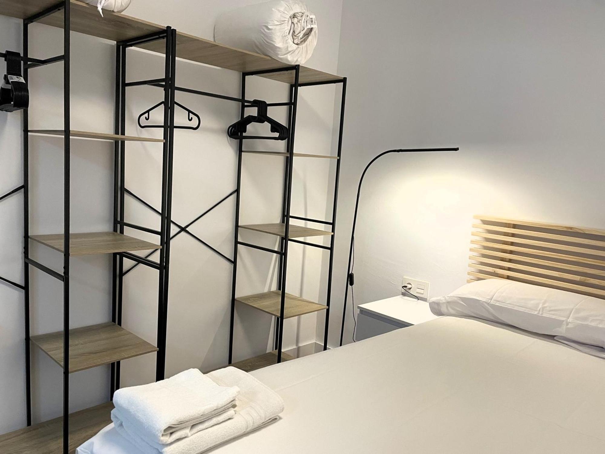 Apartamento Calma Carihuela Beach - 10 Metros De La Playa توريمولينوس المظهر الخارجي الصورة