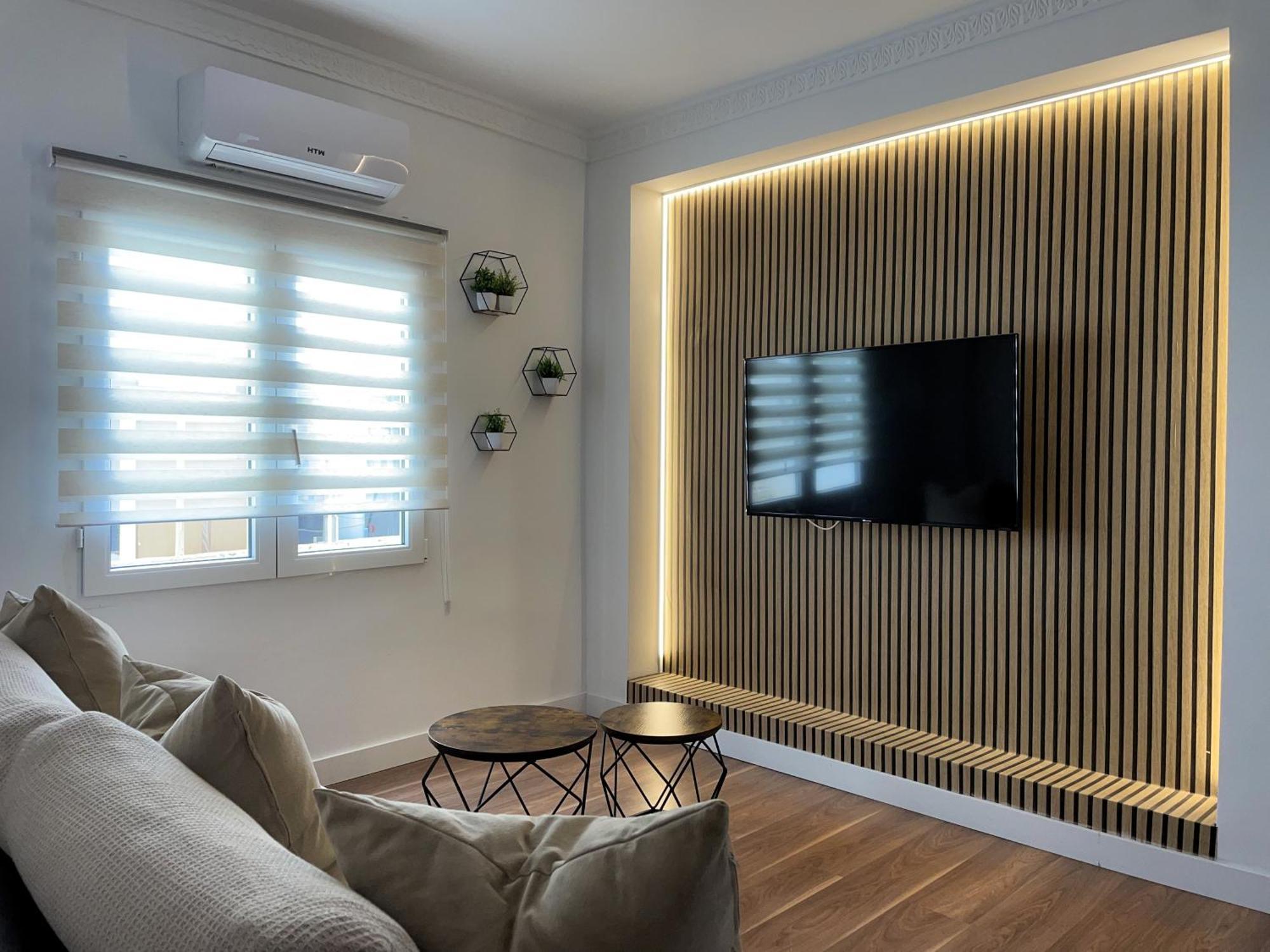 Apartamento Calma Carihuela Beach - 10 Metros De La Playa توريمولينوس المظهر الخارجي الصورة